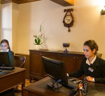 Hotel Cesmeli 3*