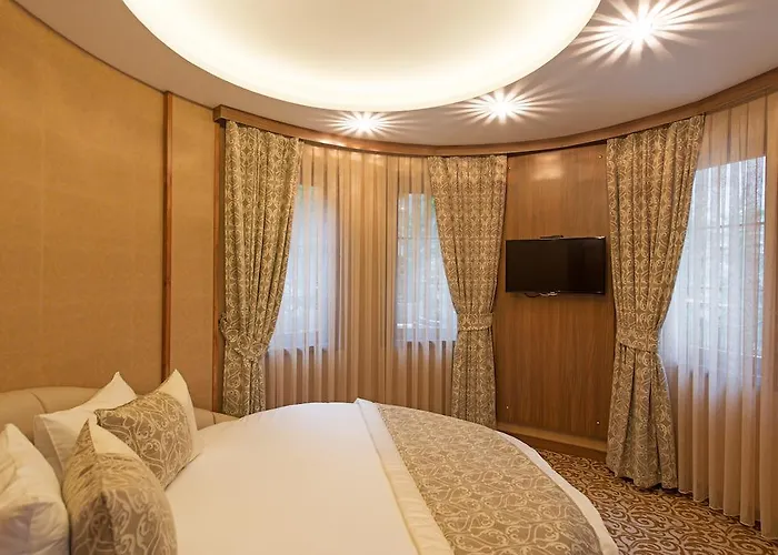 Cesmeli فندق سيليفري