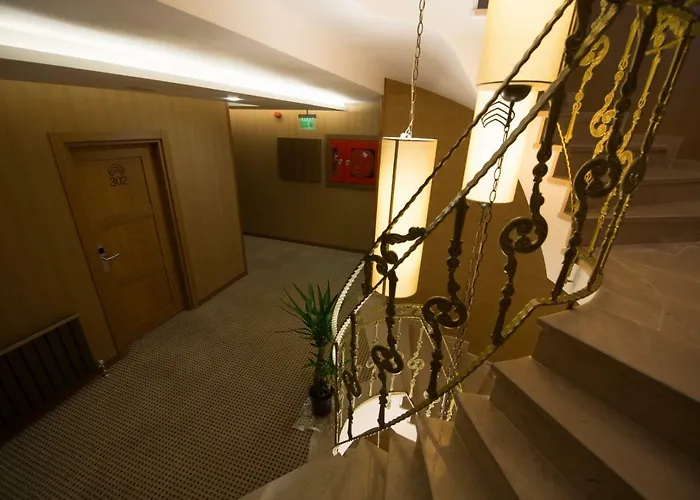 Cesmeli فندق سيليفري