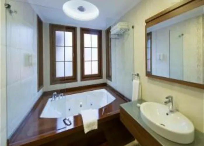 Cesmeli فندق سيليفري